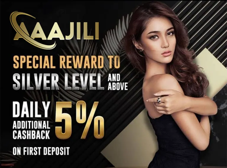 aaajili online poker table with chips and cards